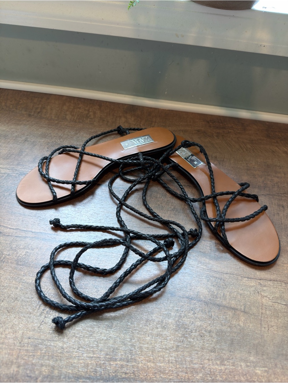 Zara Black Braided Lace-Up Sandals with Tan Footbed 38 - Picture 3 of 6